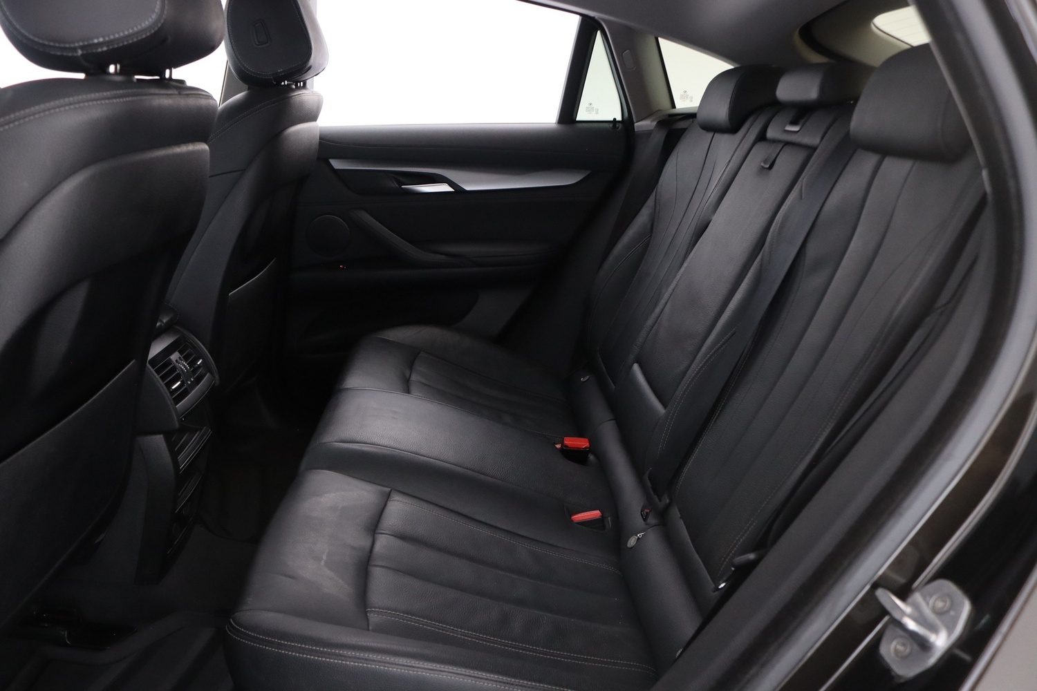 BMW X6 vaihtoauto