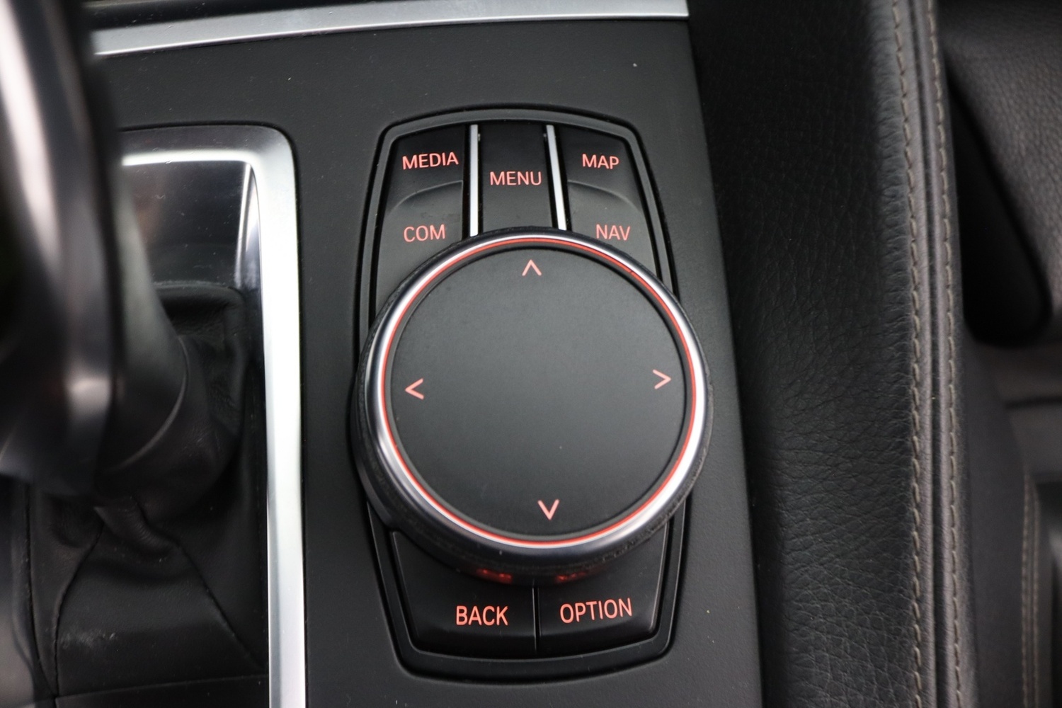 BMW X6 vaihtoauto