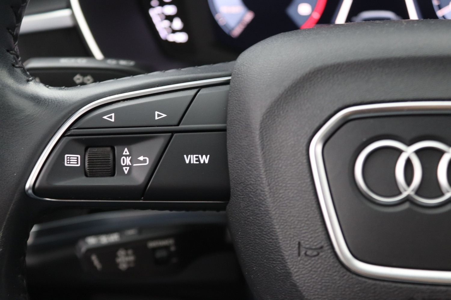 Audi Q3 vaihtoauto