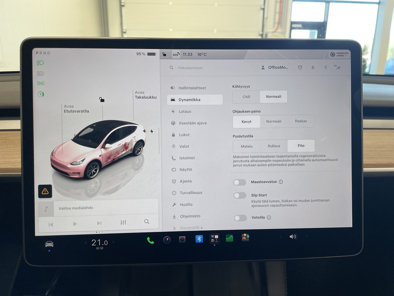 Tesla Model Y vaihtoauto