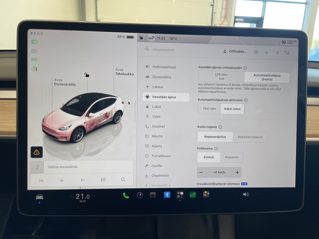 Tesla Model Y vaihtoauto
