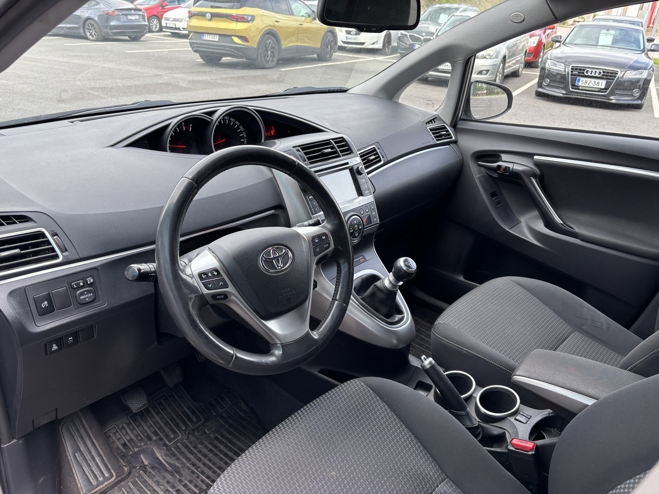 Toyota Verso vaihtoauto