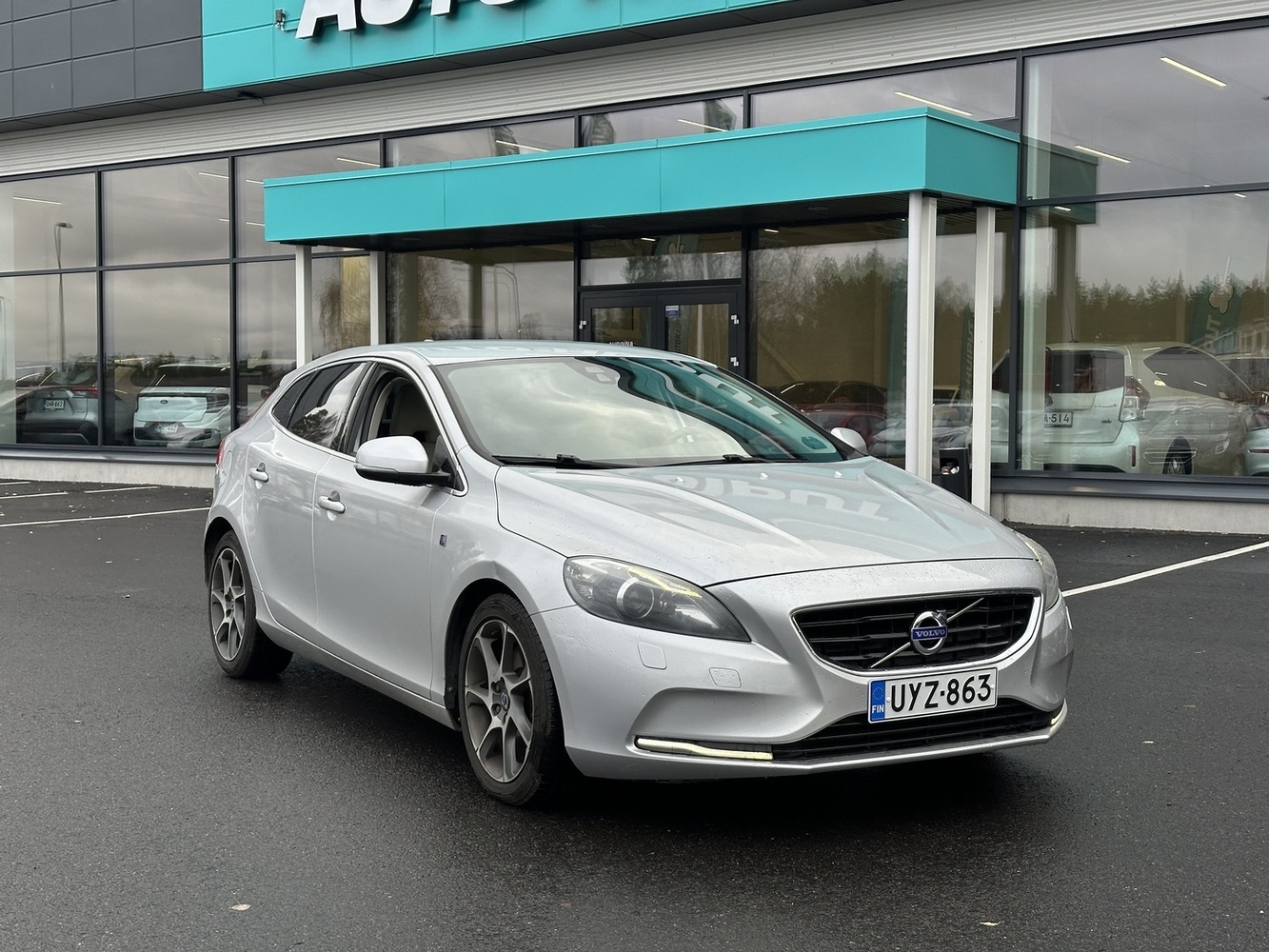 Volvo V40 vaihtoauto