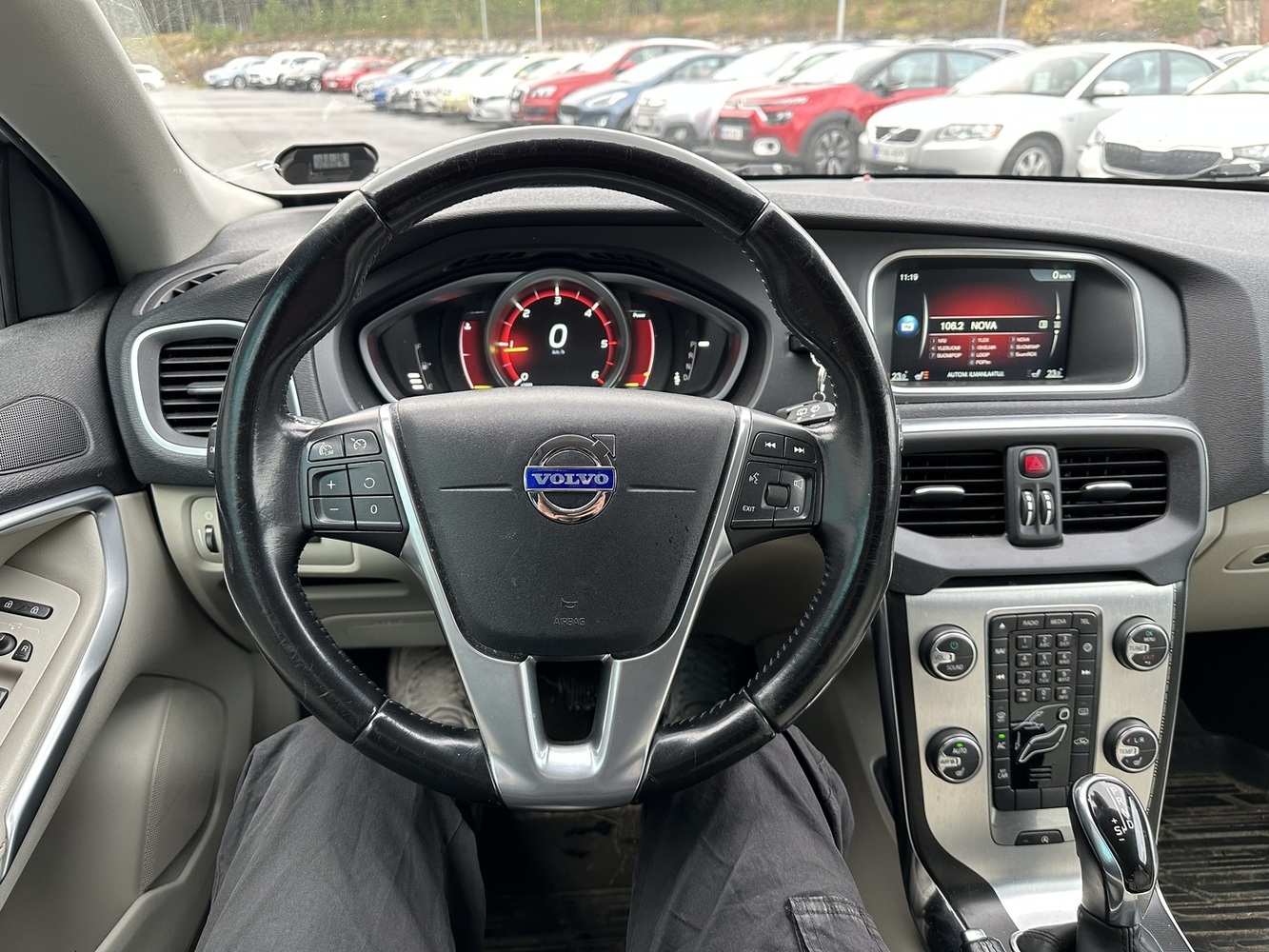 Volvo V40 vaihtoauto