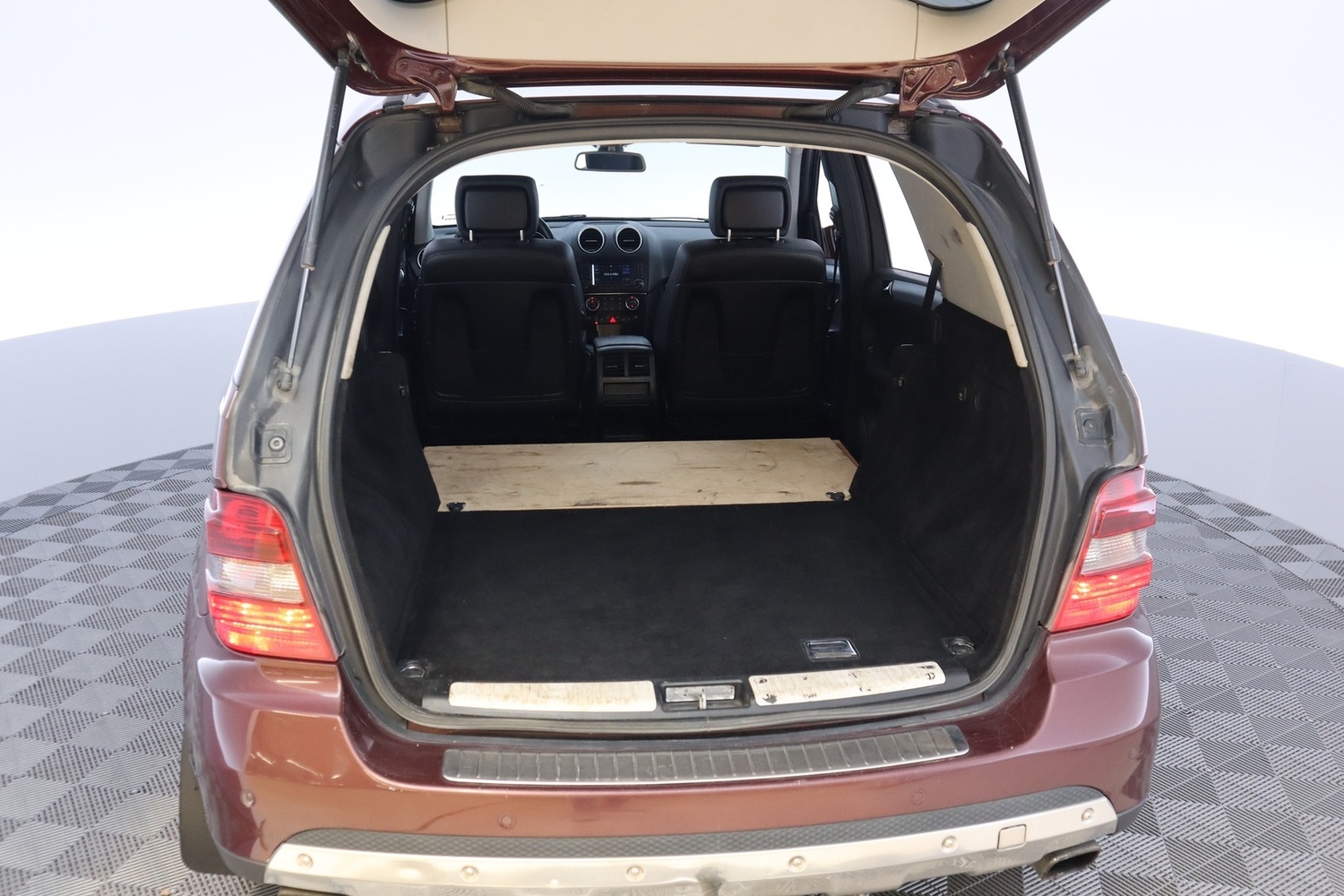 Mercedes-Benz ML vaihtoauto