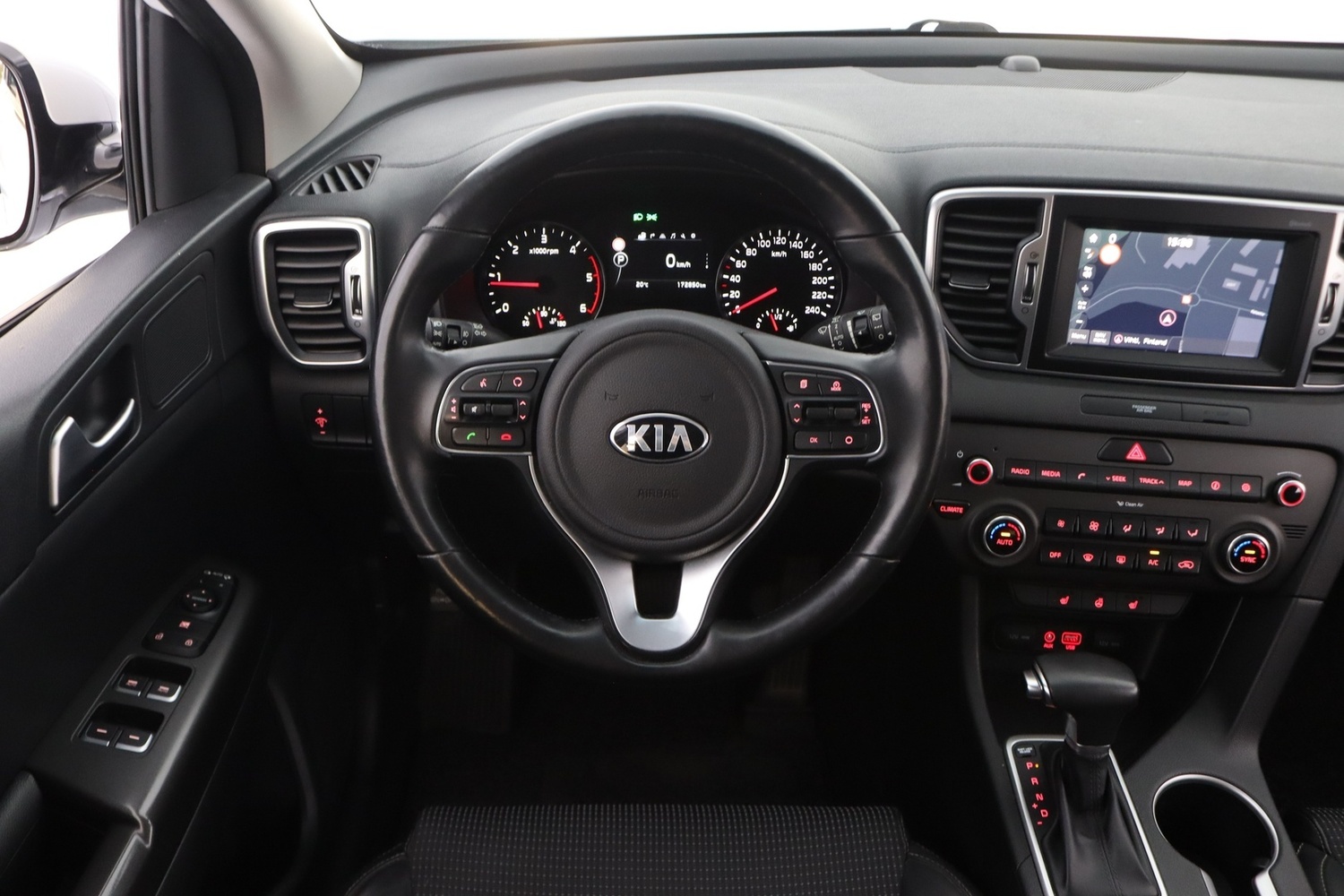 Kia Sportage vaihtoauto