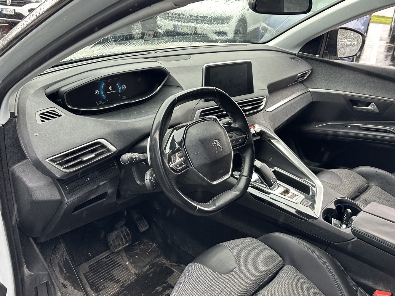 Peugeot 5008 vaihtoauto