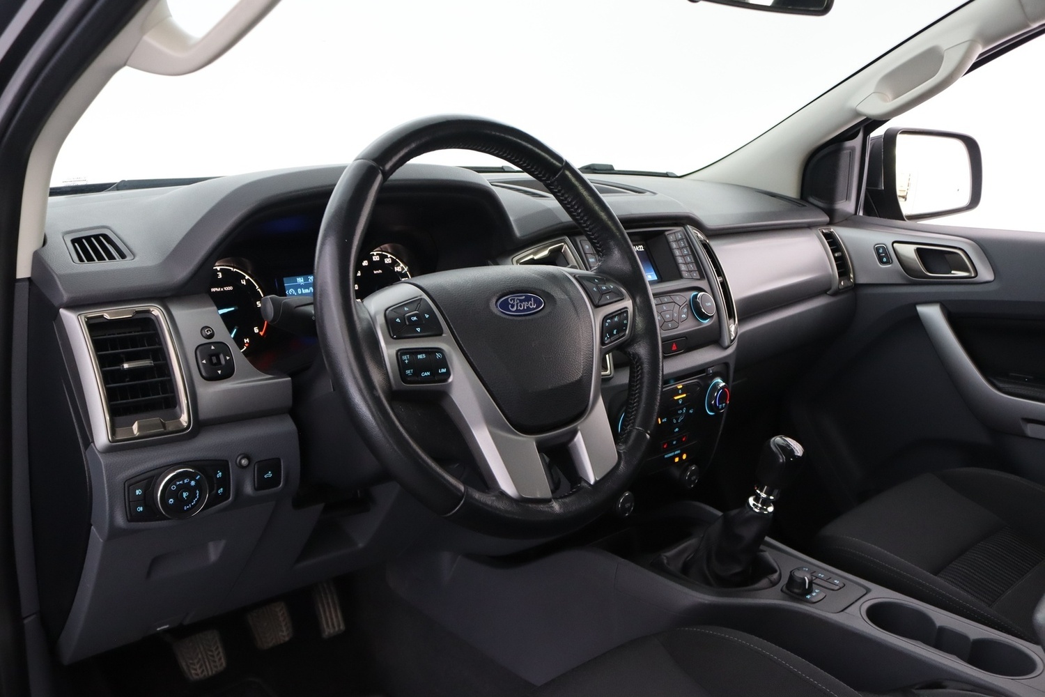 Ford Ranger vaihtoauto