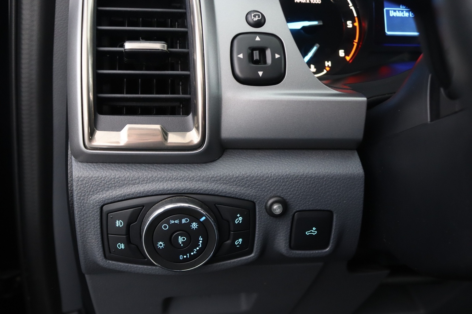 Ford Ranger vaihtoauto