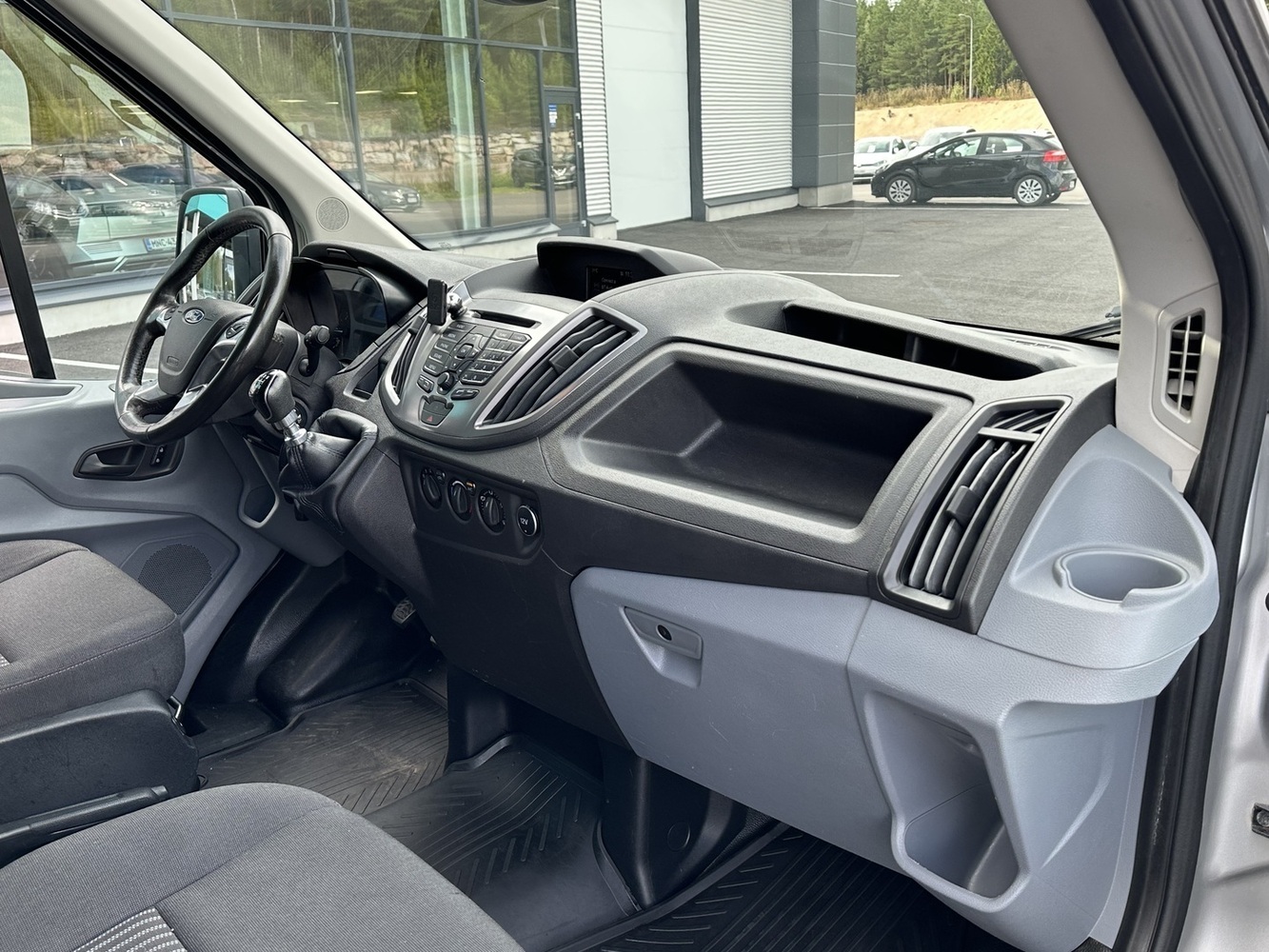 Ford Transit vaihtoauto