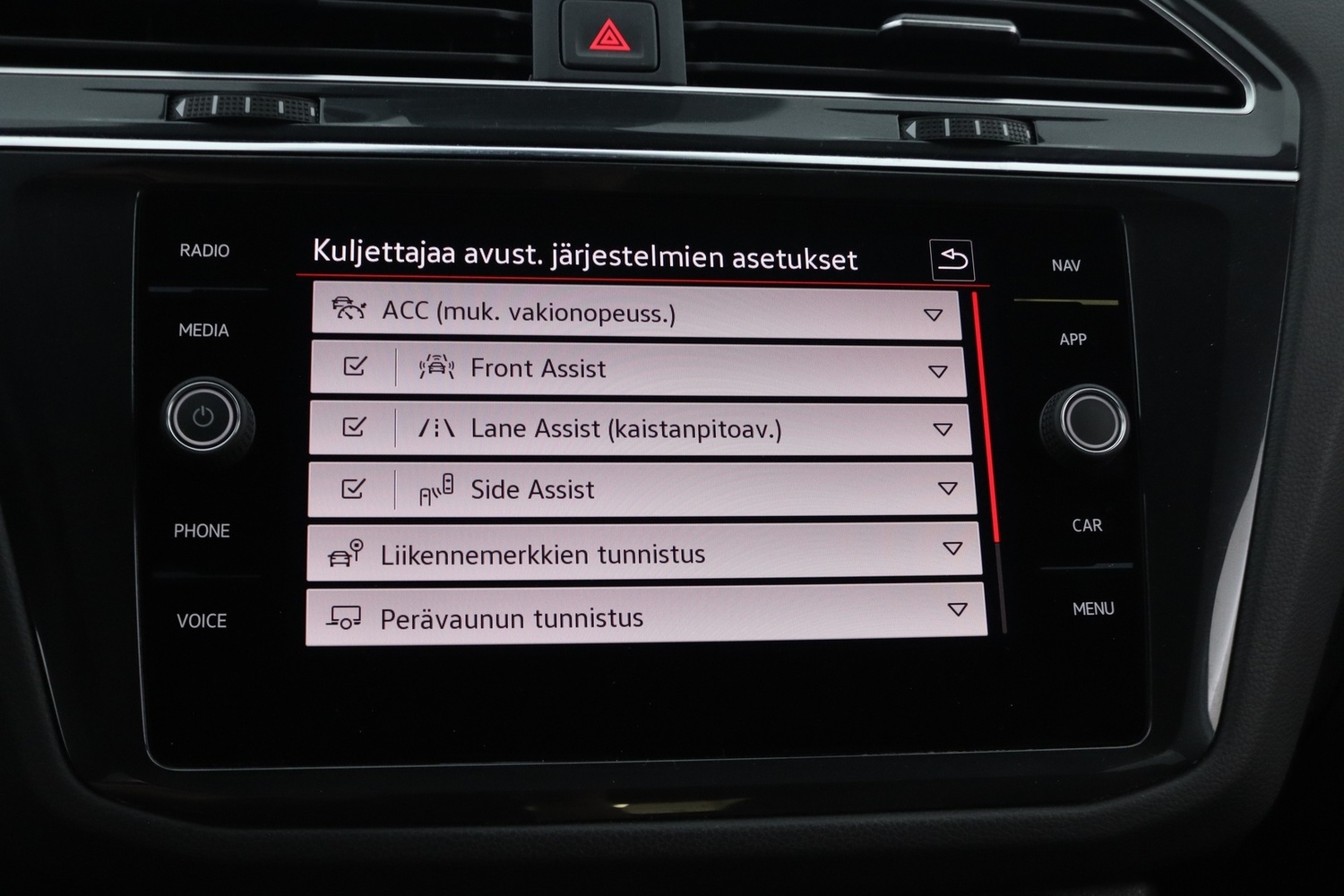 Volkswagen Tiguan vaihtoauto