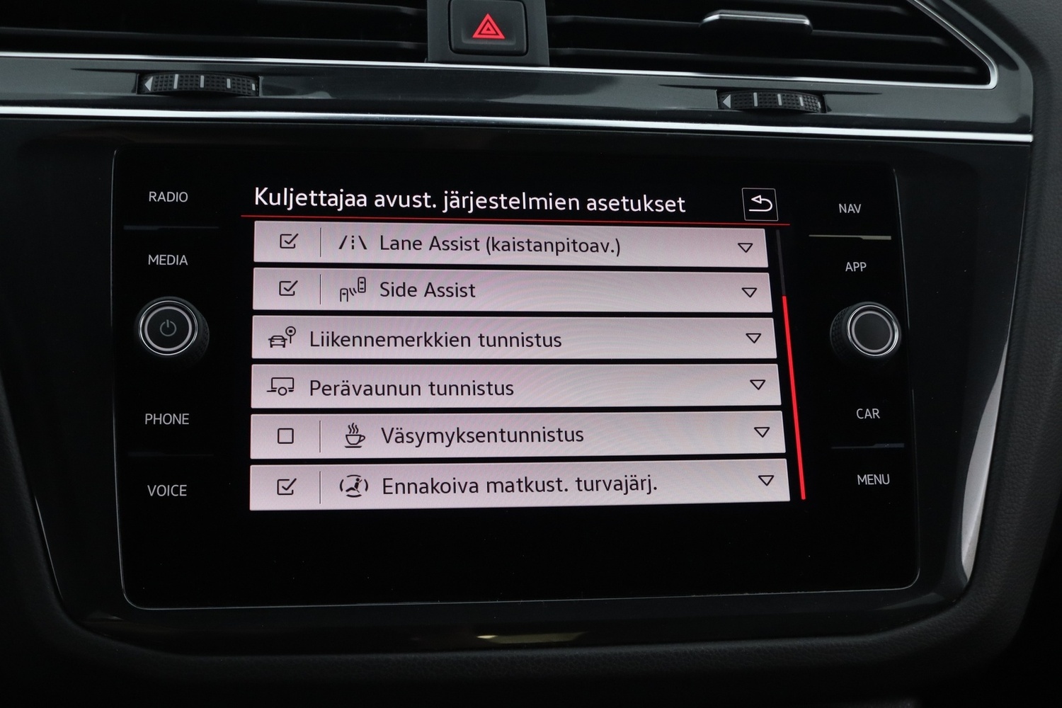 Volkswagen Tiguan vaihtoauto