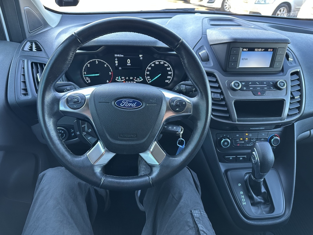 Ford Transit Connect vaihtoauto