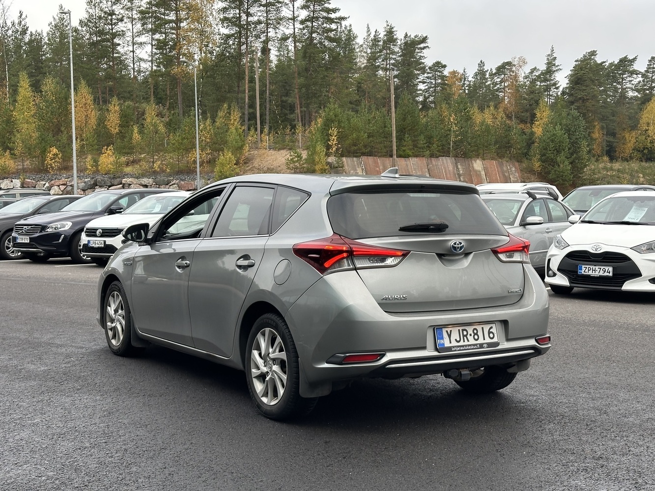 Toyota Auris vaihtoauto