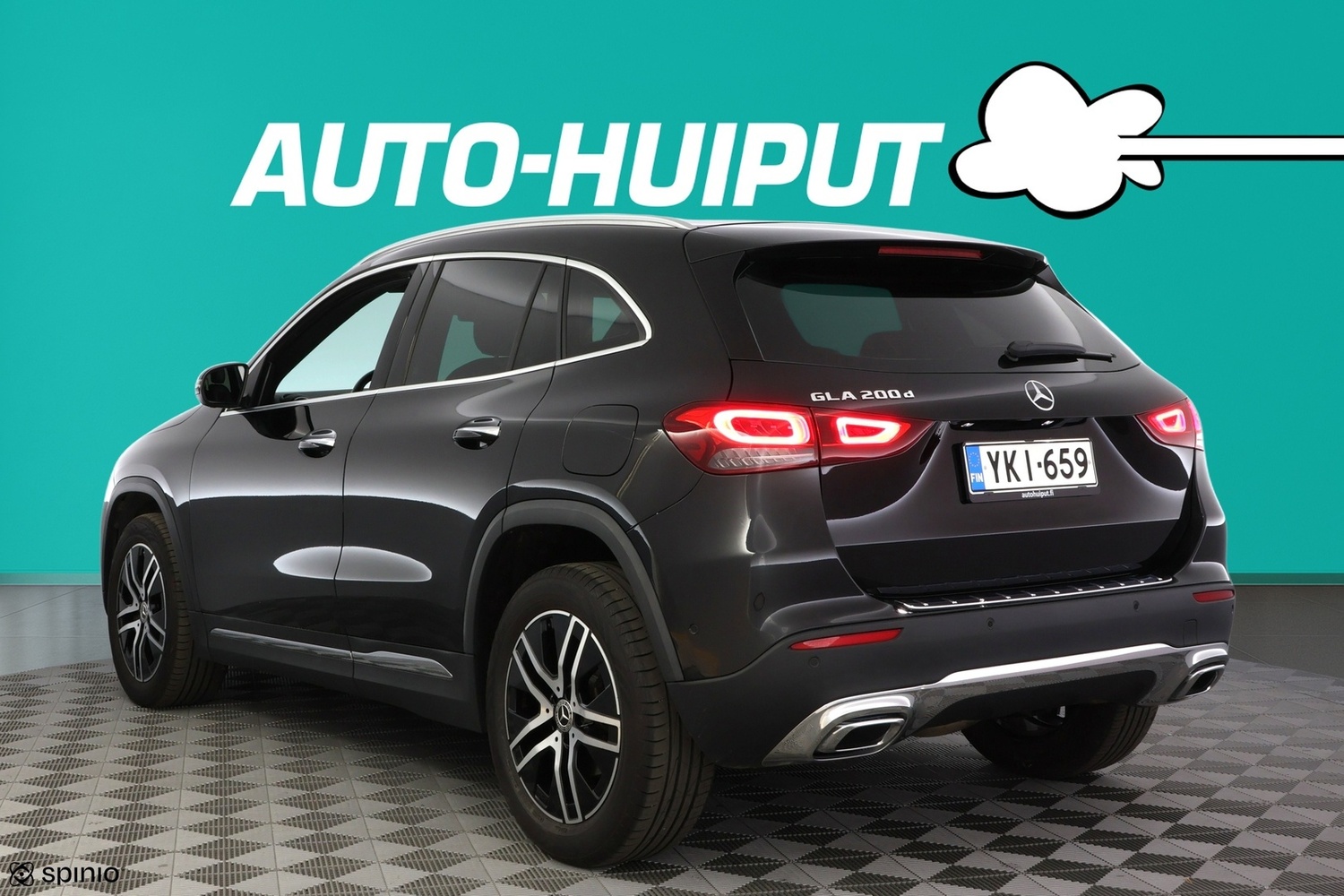 Mercedes-Benz GLA vaihtoauto