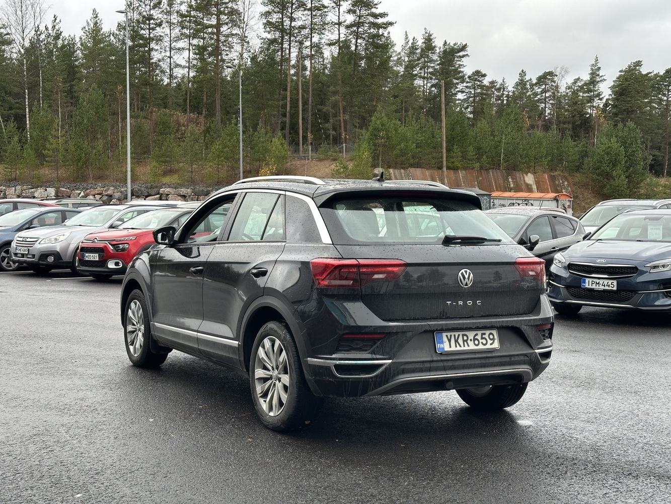 Volkswagen T-Roc vaihtoauto