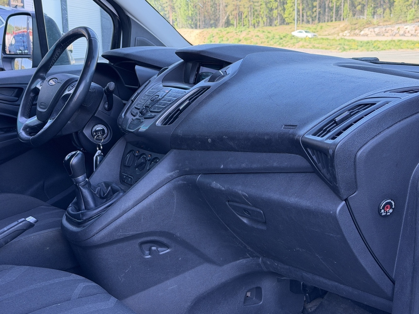 Ford Transit Connect vaihtoauto