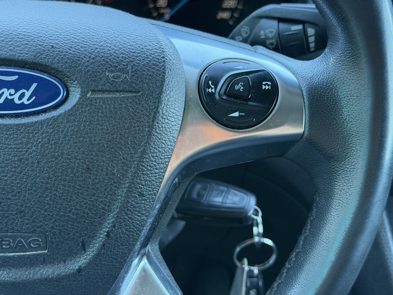 Ford Transit Connect vaihtoauto