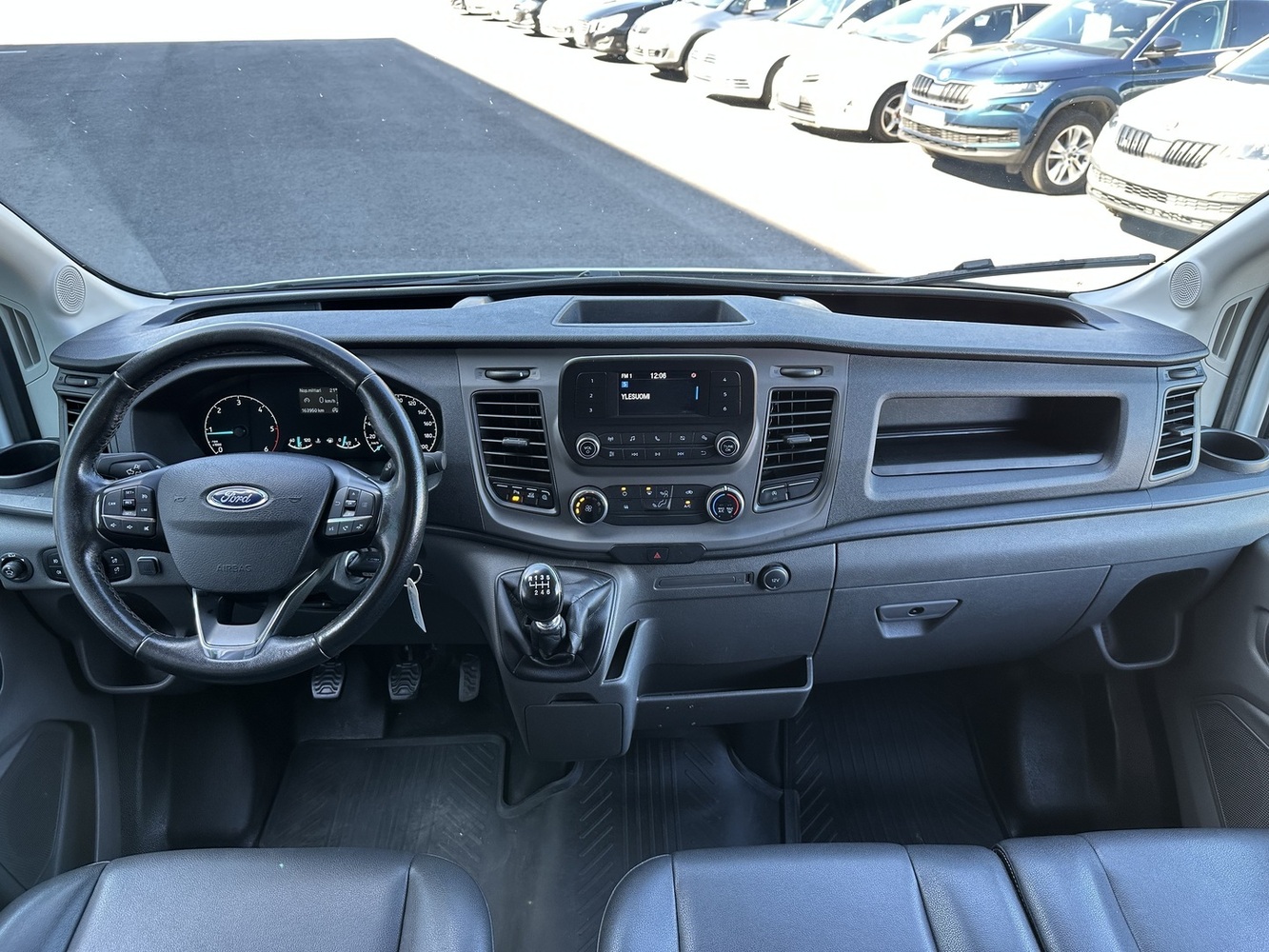 Ford Transit vaihtoauto