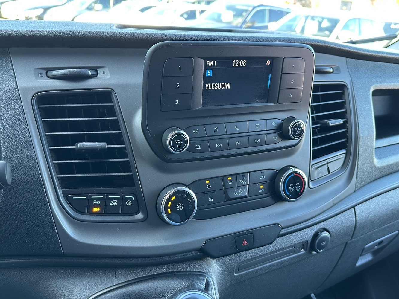 Ford Transit vaihtoauto