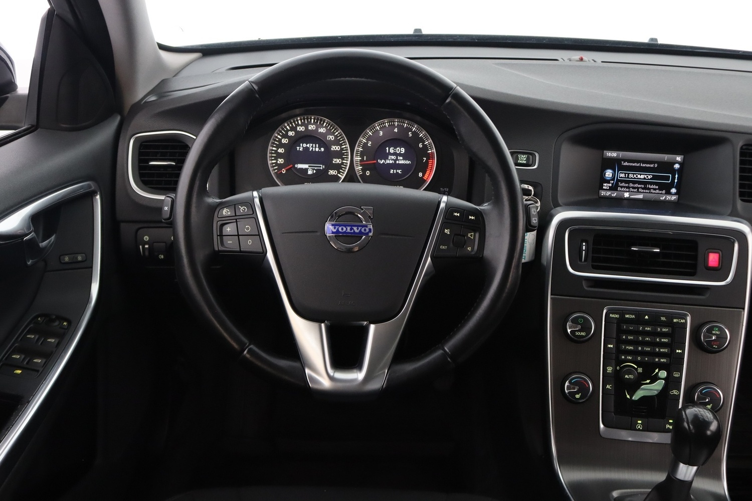 Volvo V60 vaihtoauto