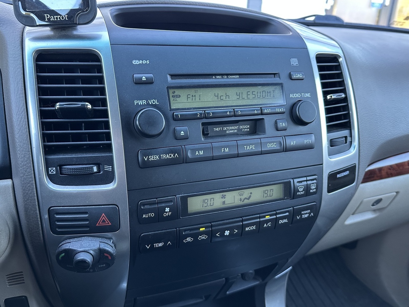 Toyota Land Cruiser vaihtoauto