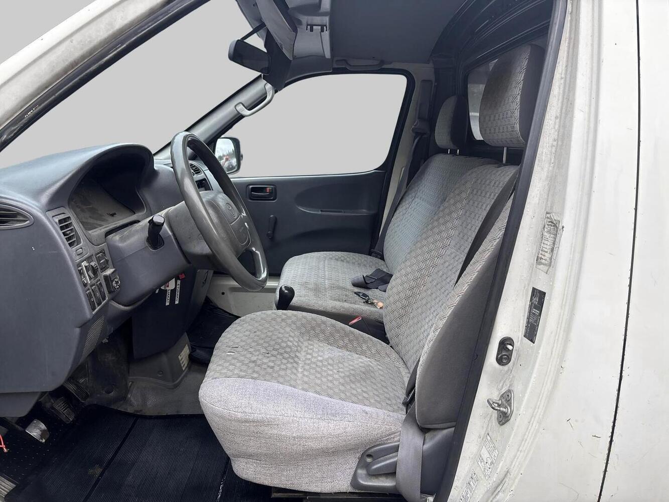 Toyota Hiace vaihtoauto