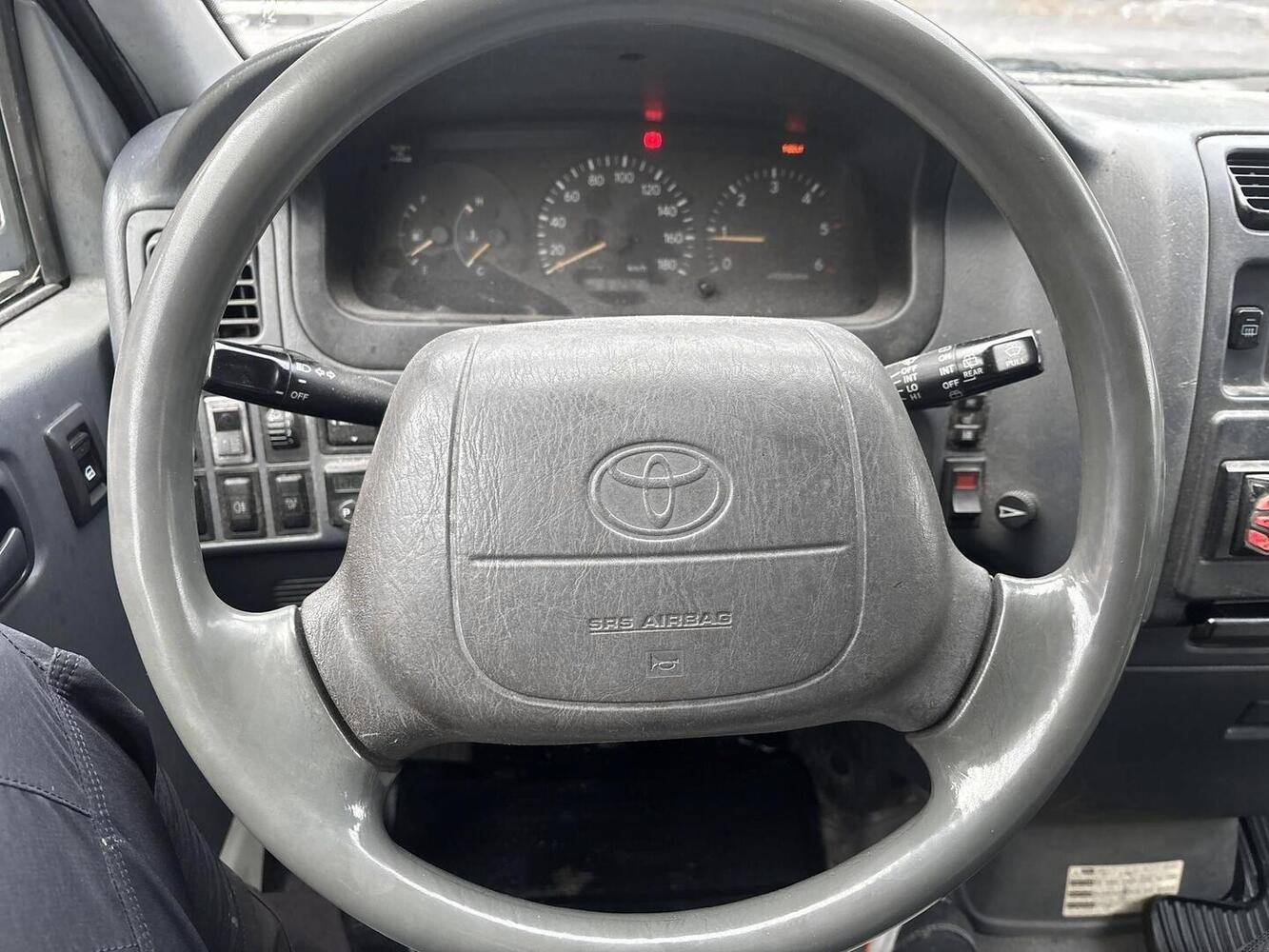 Toyota Hiace vaihtoauto