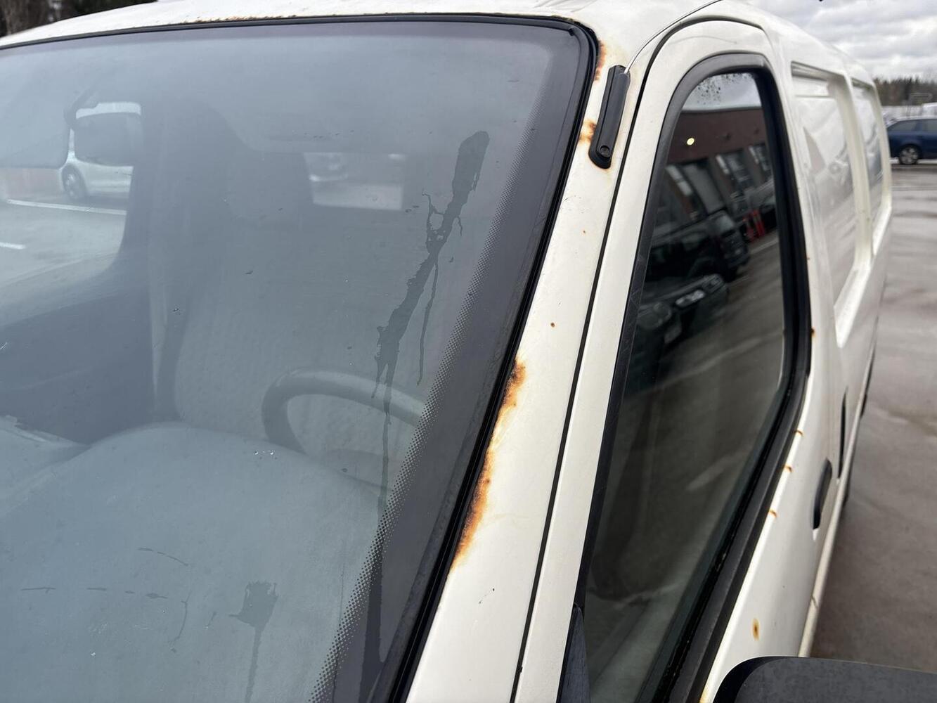 Toyota Hiace vaihtoauto