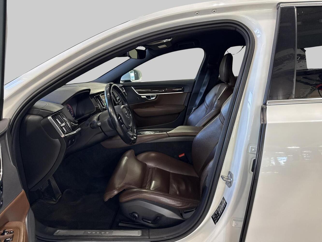 Volvo S90 vaihtoauto