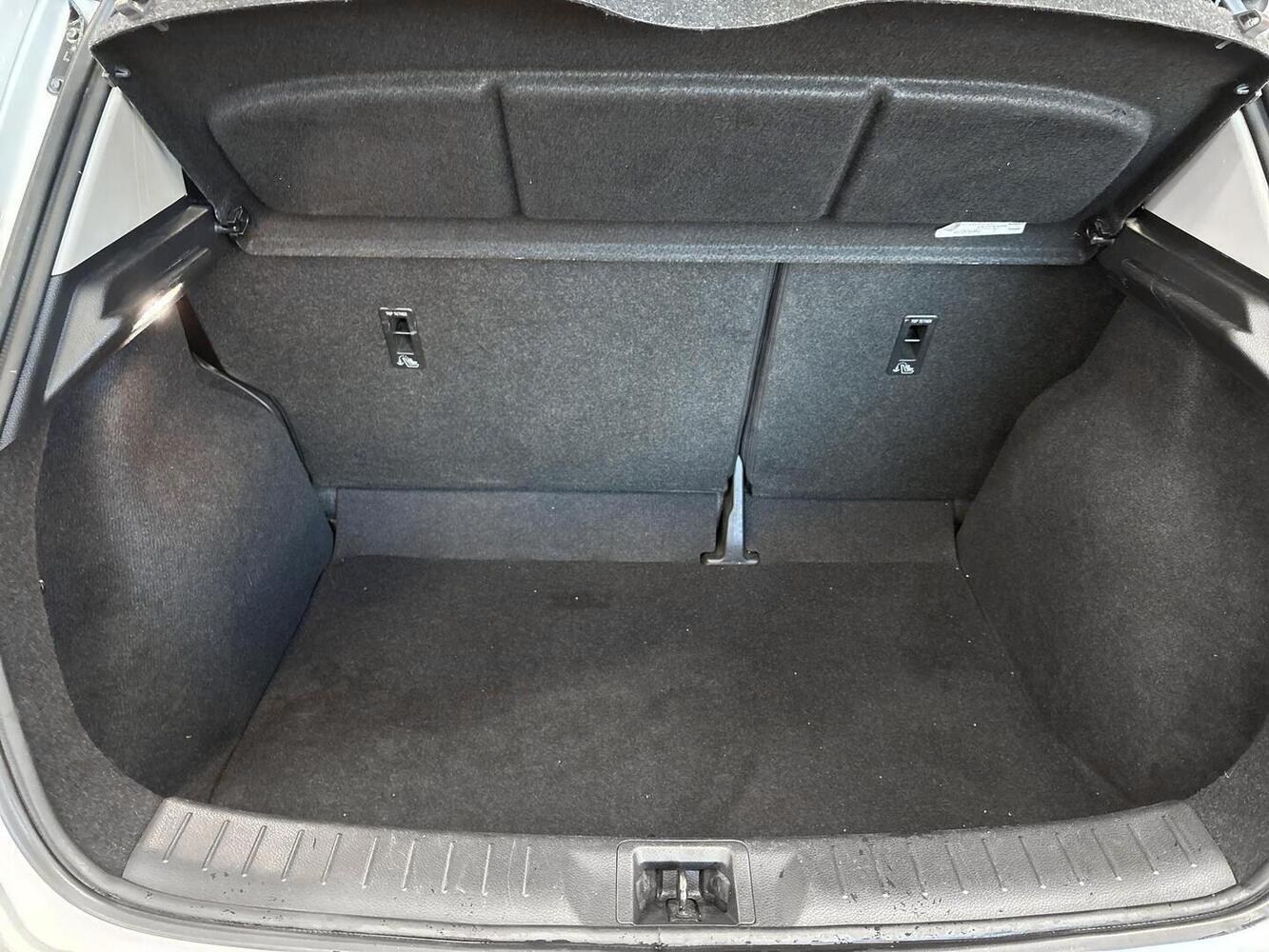 Nissan Pulsar vaihtoauto