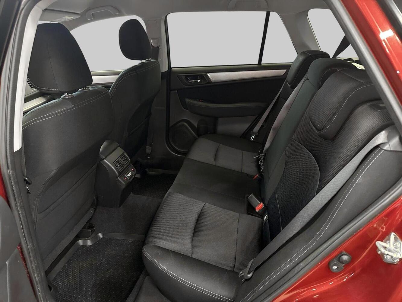 Subaru Outback vaihtoauto