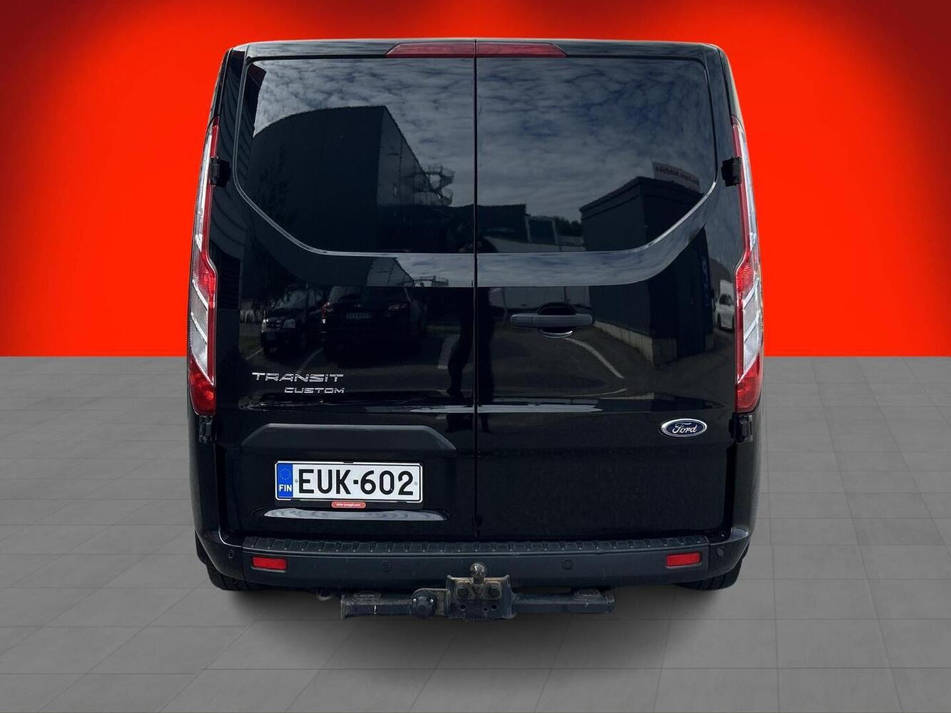 Ford Transit Custom vaihtoauto