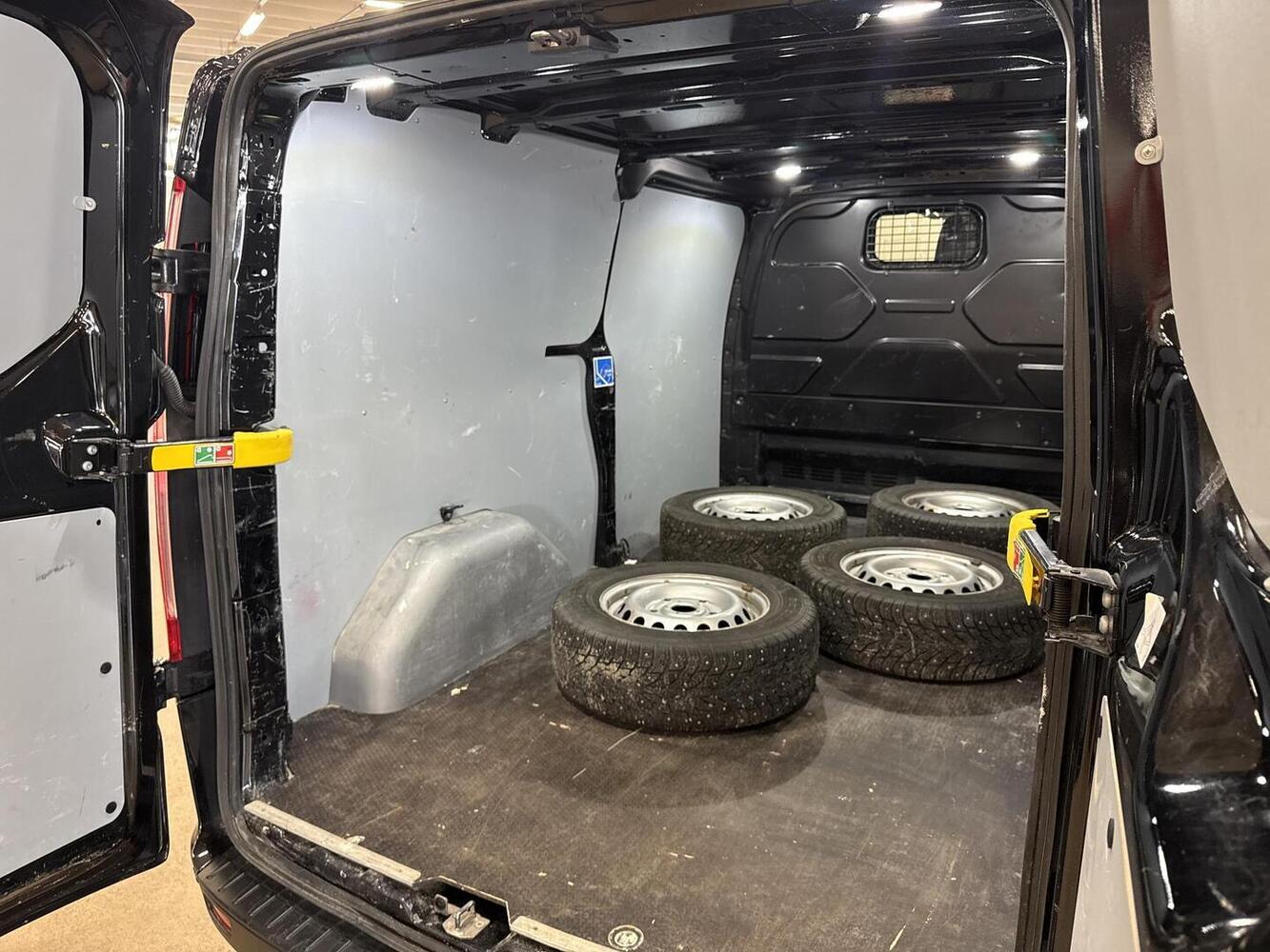 Ford Transit Custom vaihtoauto