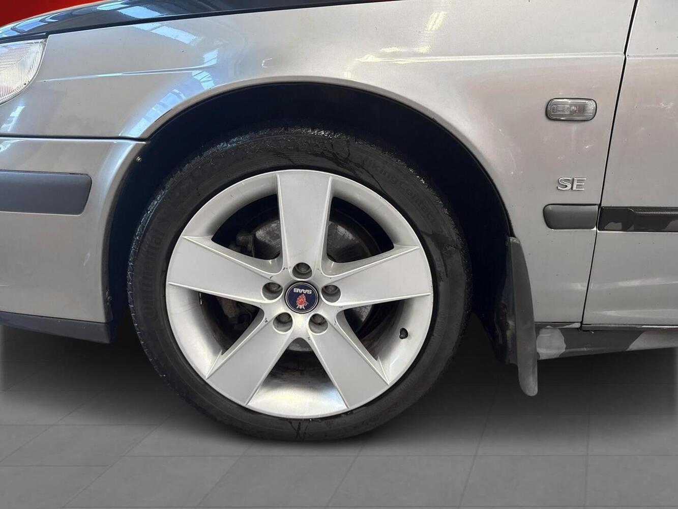 Saab 95 vaihtoauto