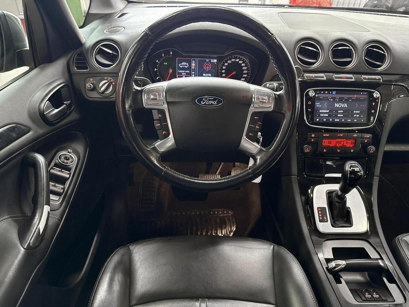 Ford Galaxy vaihtoauto