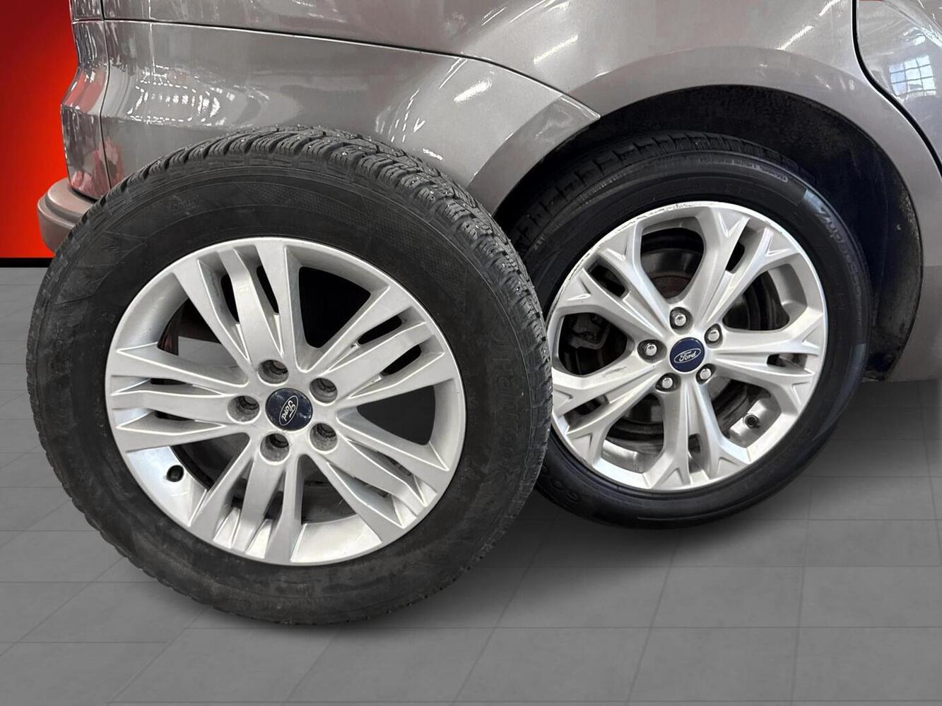 Ford Galaxy vaihtoauto