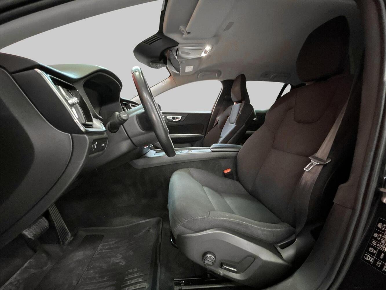 Volvo V60 Cross Country vaihtoauto