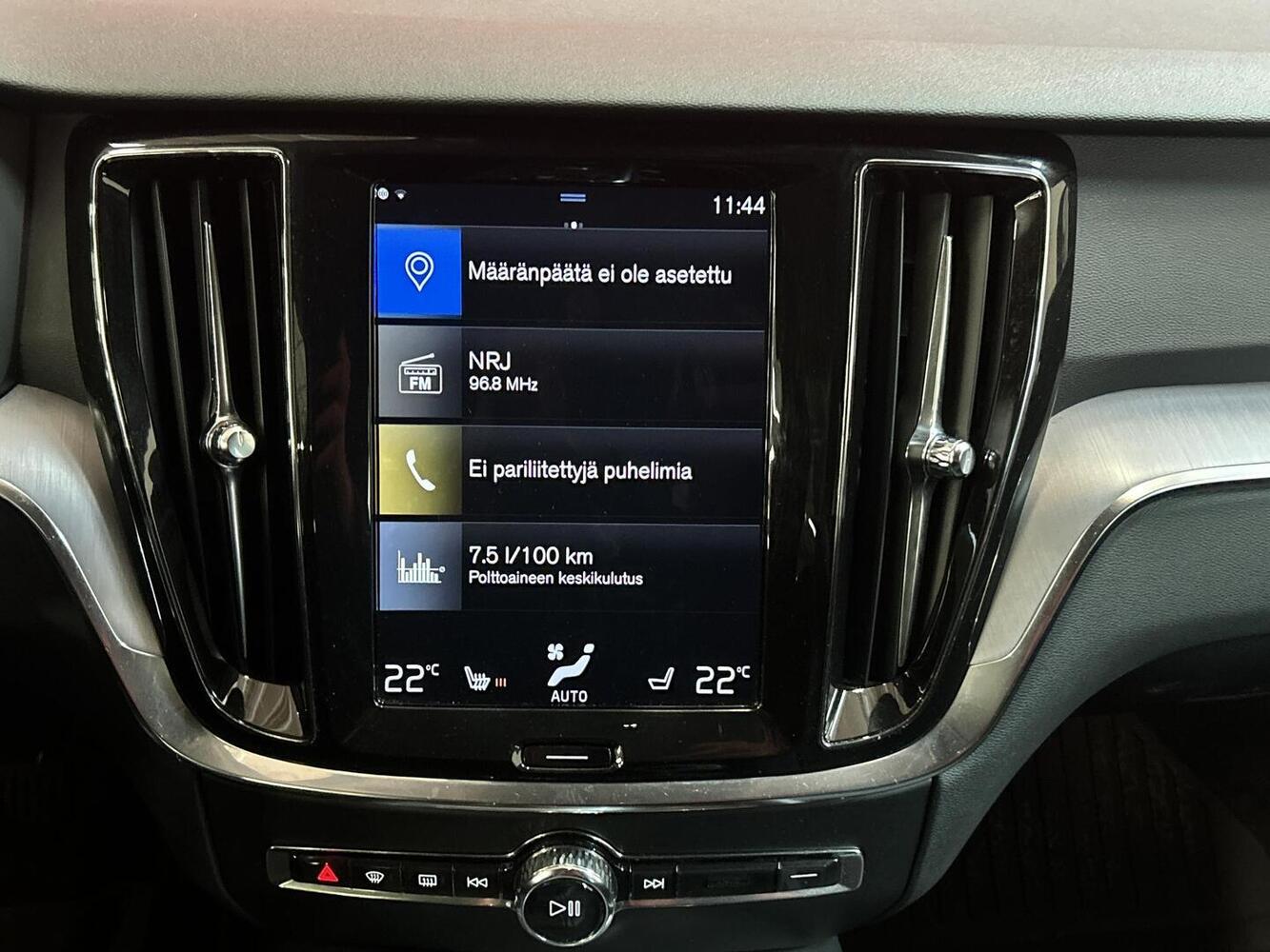 Volvo V60 Cross Country vaihtoauto
