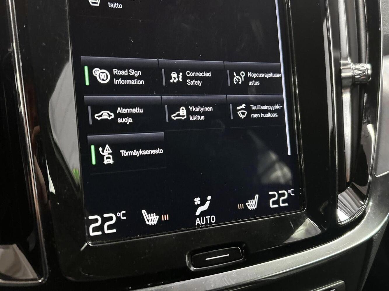 Volvo V60 Cross Country vaihtoauto