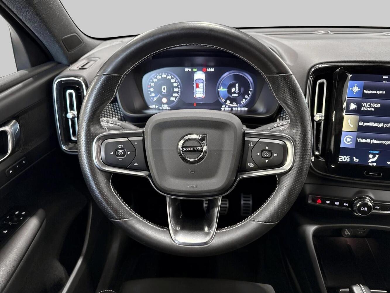 Volvo XC40 vaihtoauto