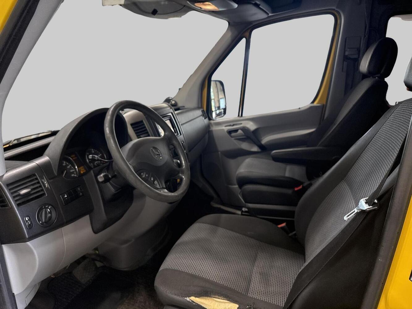 Mercedes-Benz Sprinter vaihtoauto