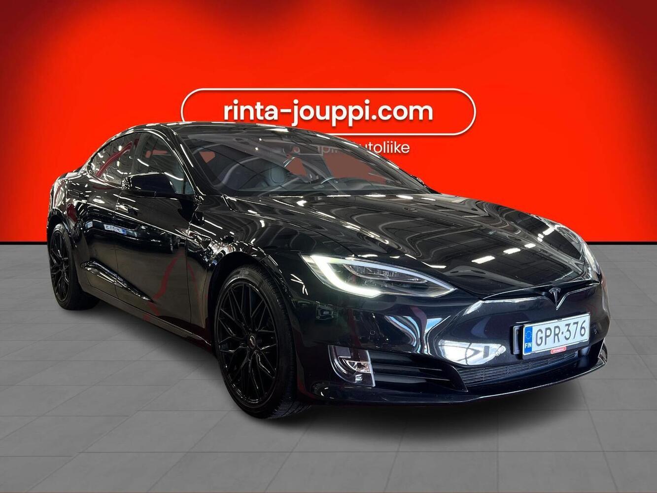 Tesla Model S vaihtoauto