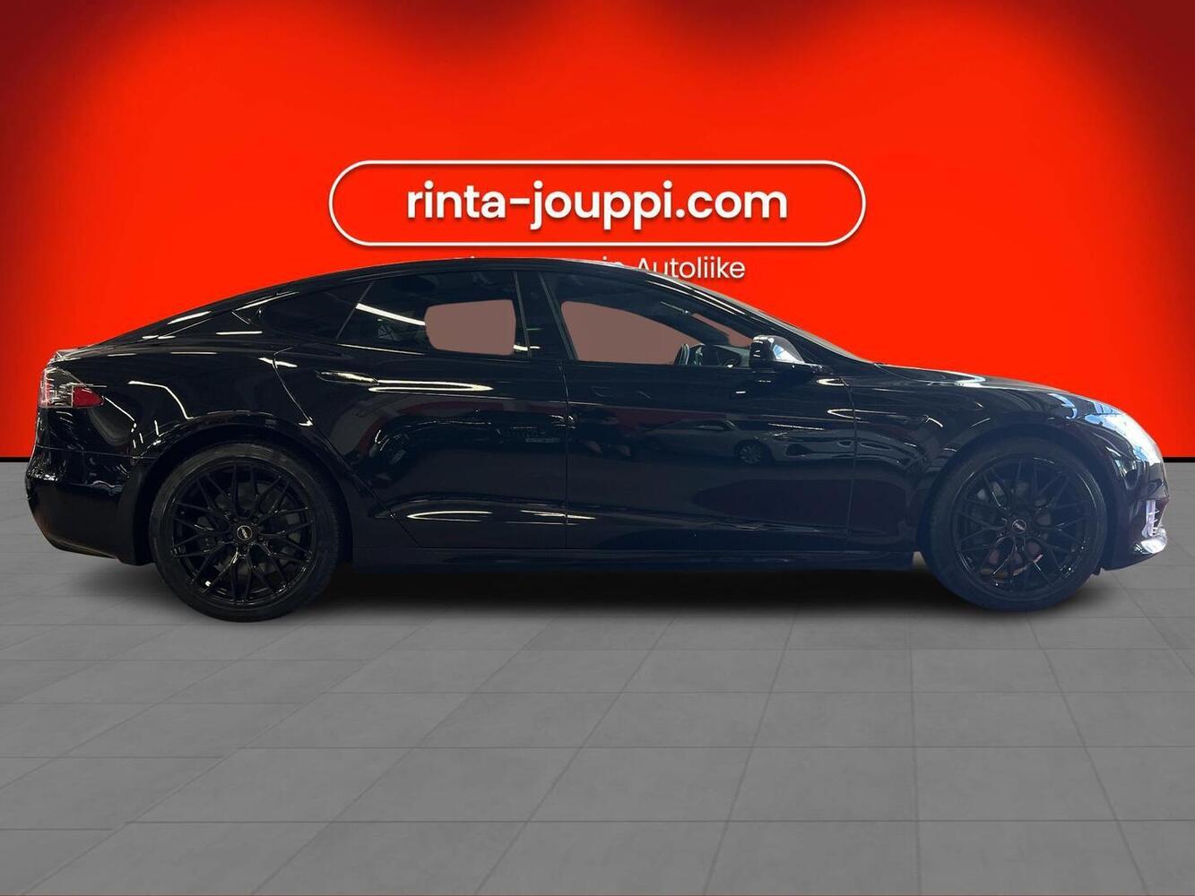 Tesla Model S vaihtoauto