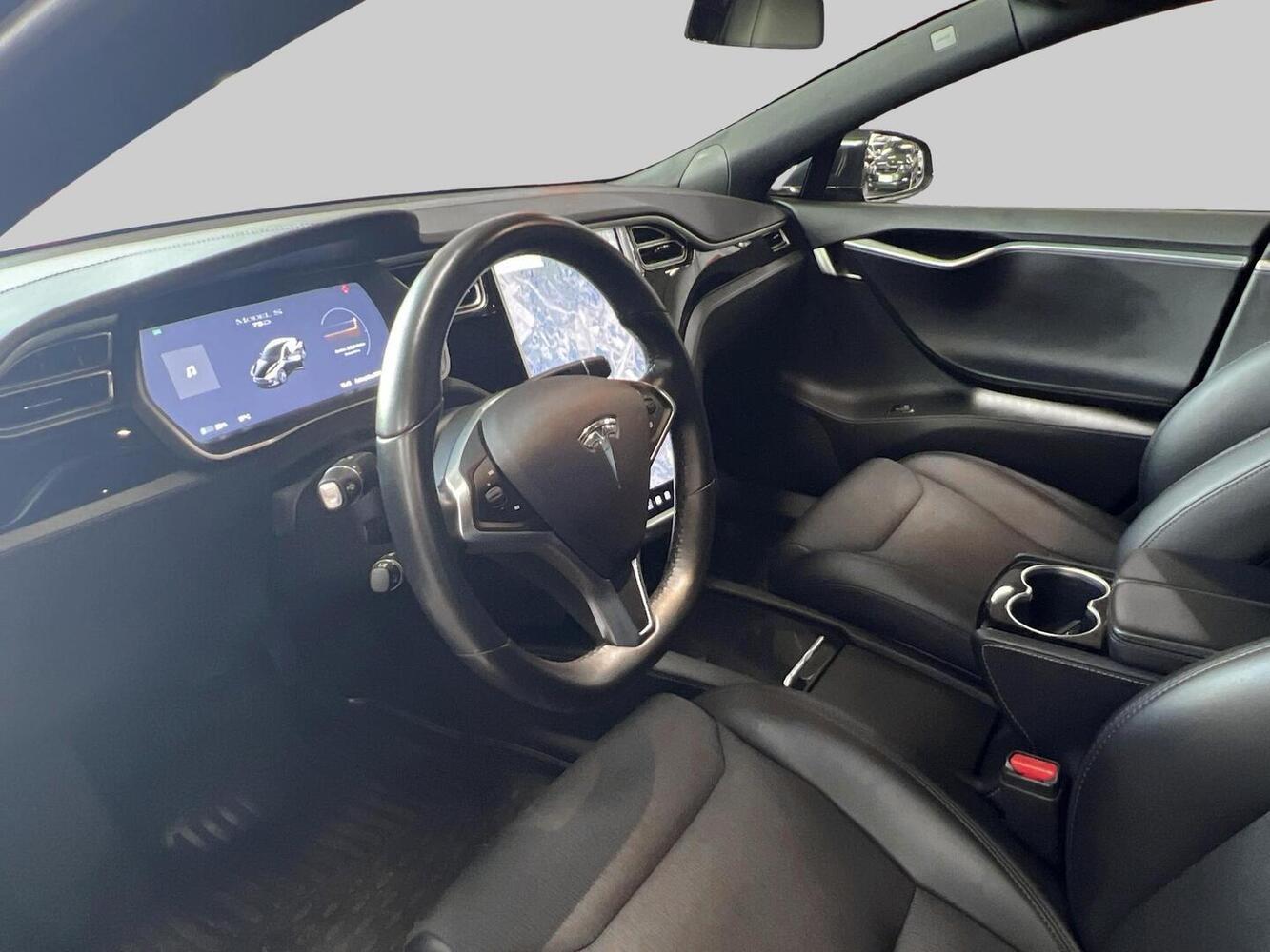 Tesla Model S vaihtoauto