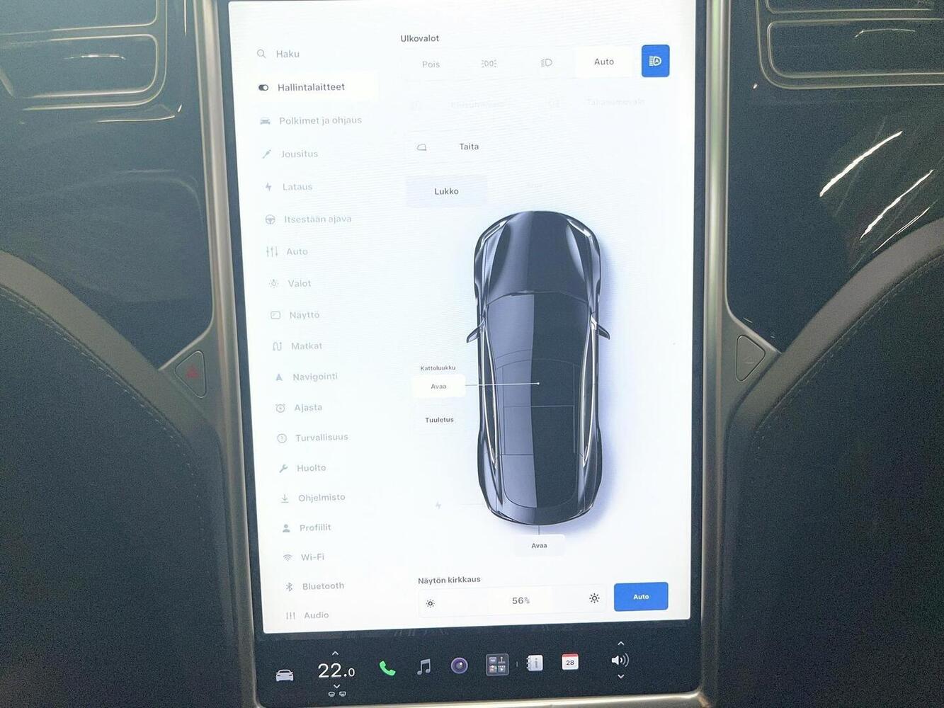 Tesla Model S vaihtoauto