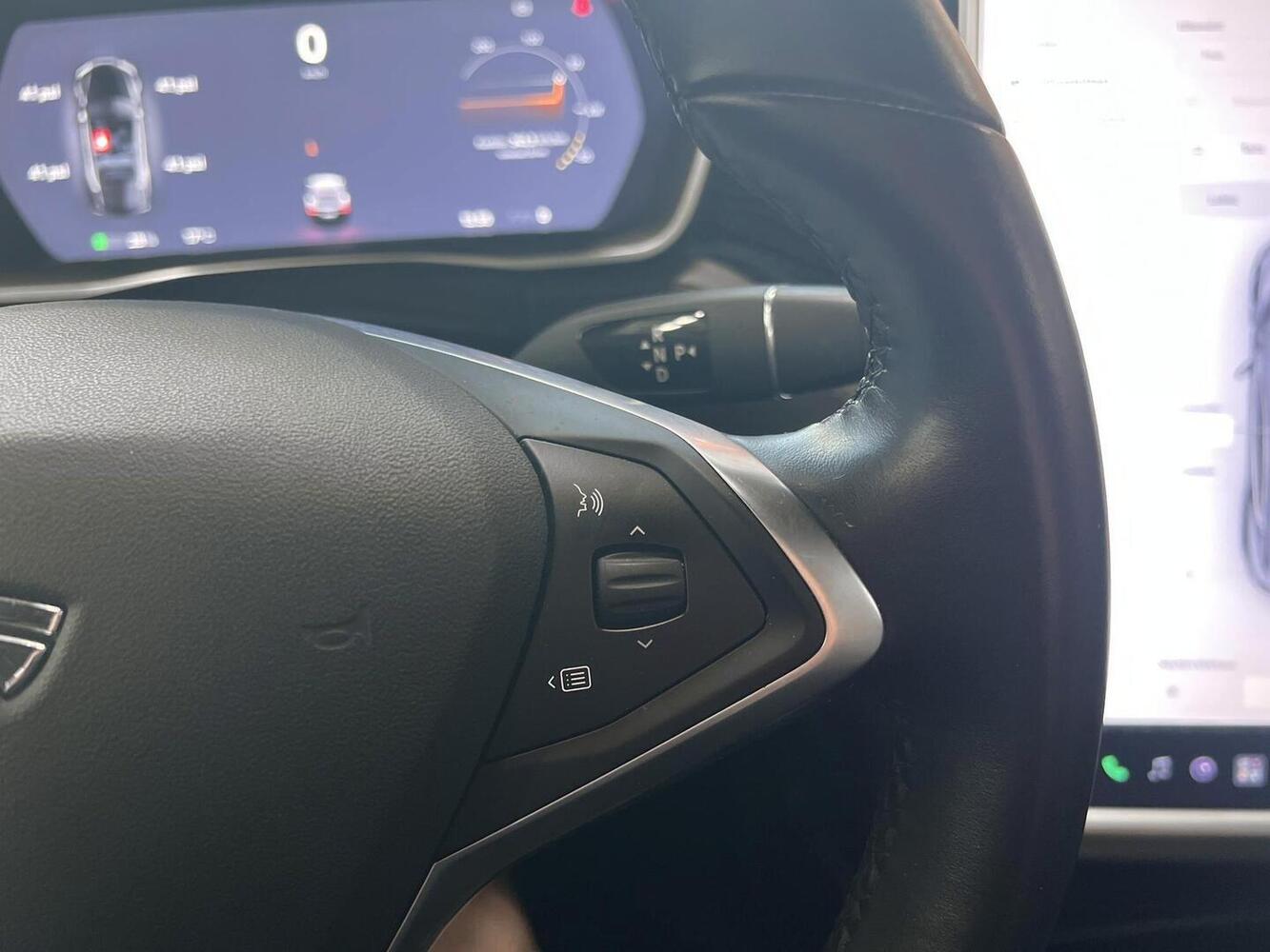 Tesla Model S vaihtoauto