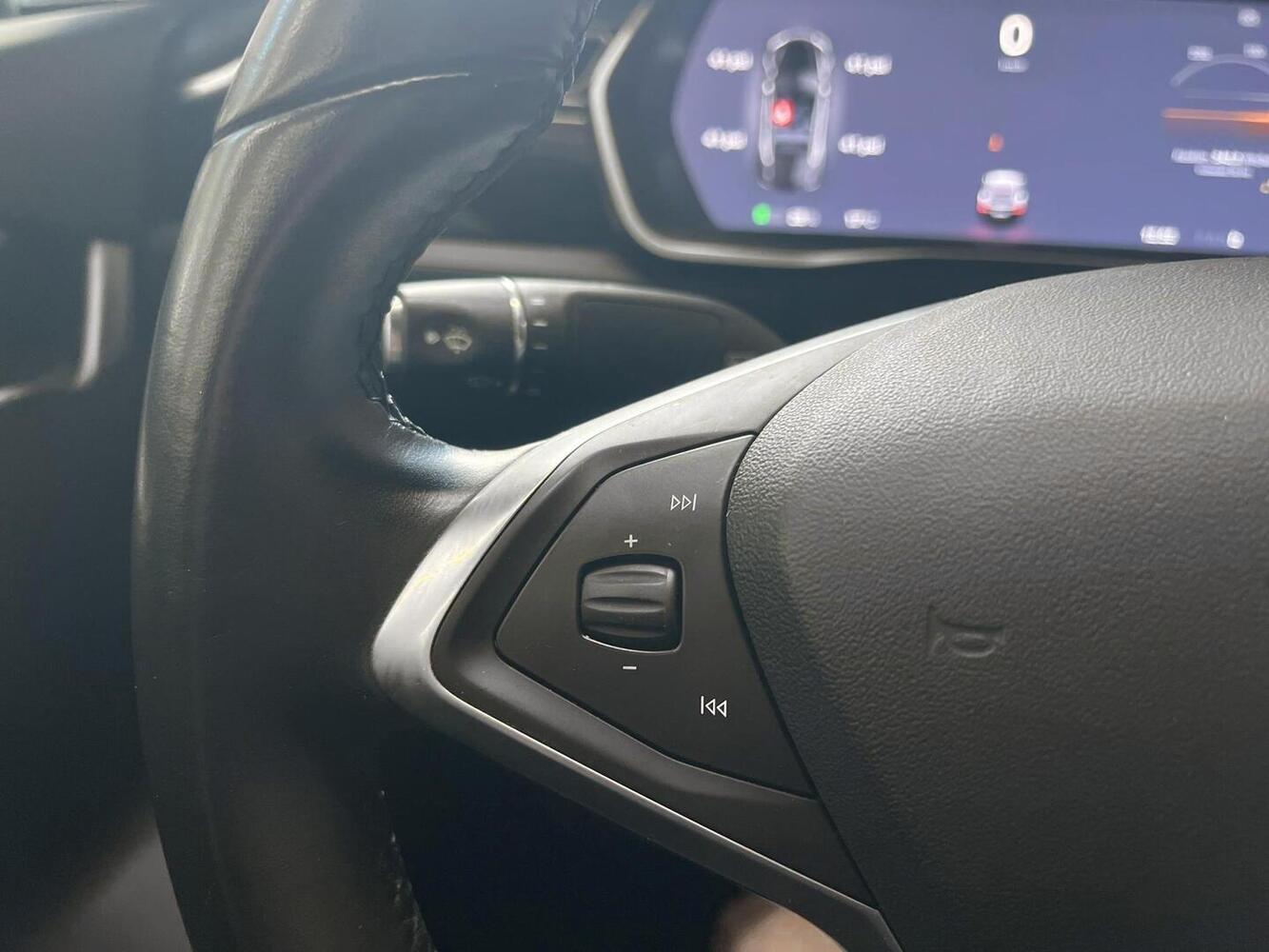 Tesla Model S vaihtoauto