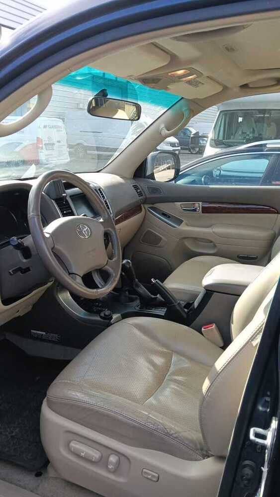 Toyota Land Cruiser vaihtoauto