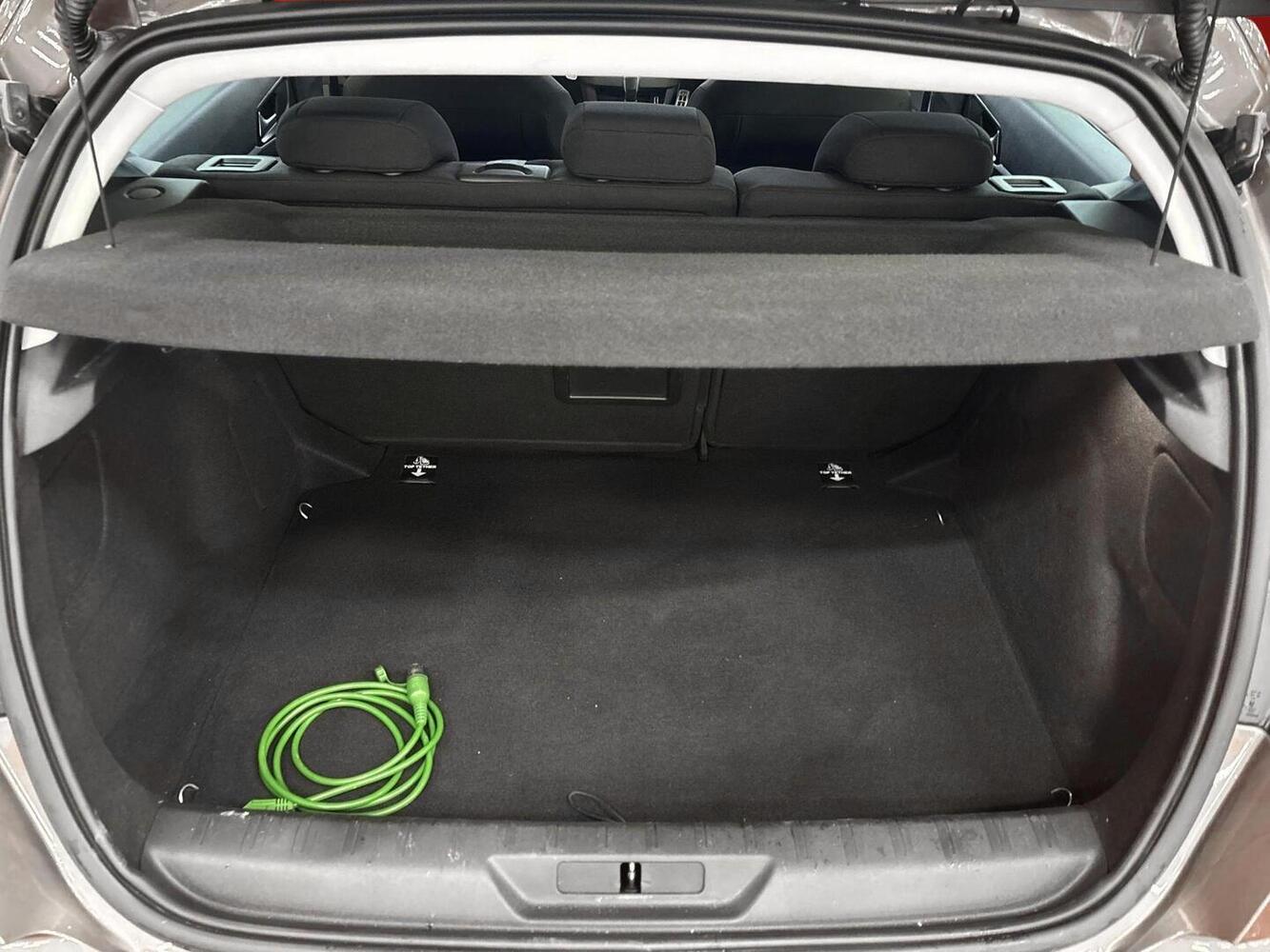Peugeot 308 vaihtoauto